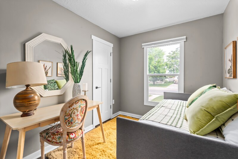 Building Photo - 291 S 300 E