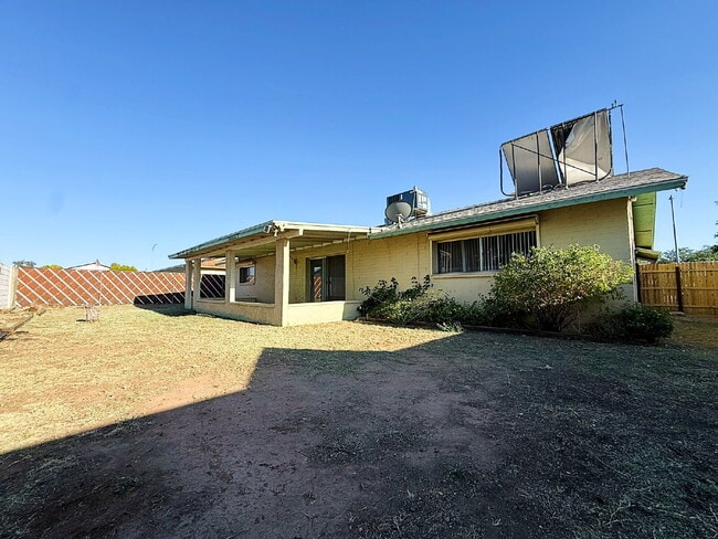 Building Photo - Fully Remodeled Home in Prime Location – Move-In Ready!