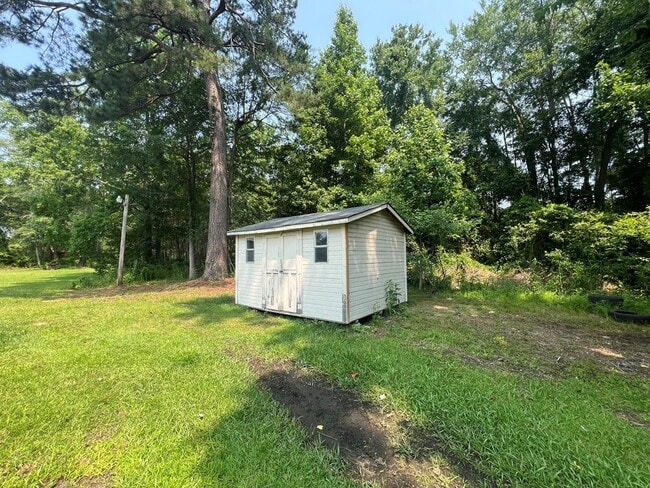 Building Photo - 295 Sawgrass Ct