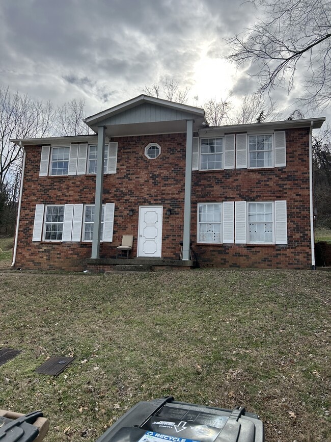 Building Photo - 5185 Hilson Rd