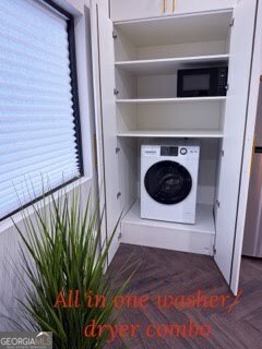 Building Photo - 3489 Vinings N Way