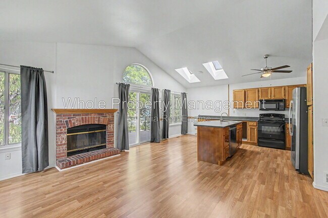 Building Photo - 3731 Shefield Dr