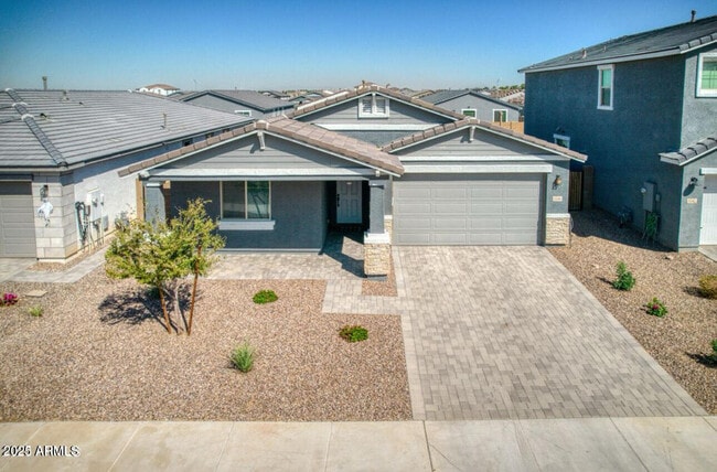 Primary Photo - 5546 W Stargazer Pl
