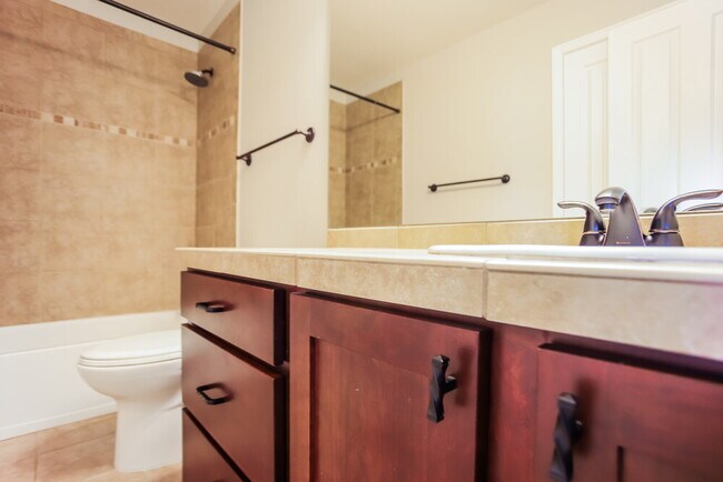 Building Photo - 7149 S Little River Ct