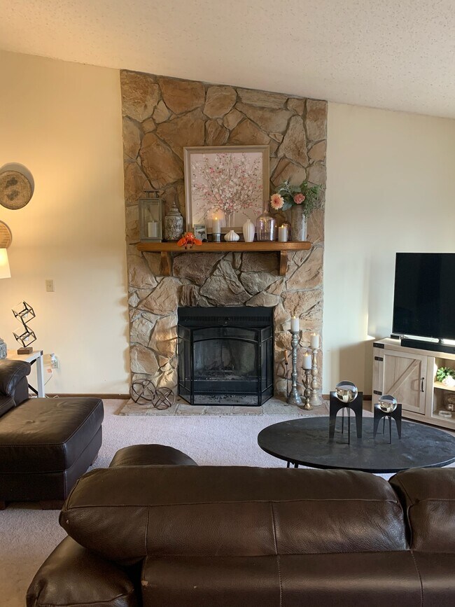 17016 Excelsior Blvd 17016 Excelsior Blvd MN 55345