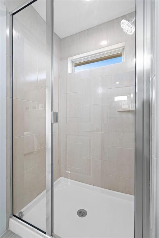 Building Photo - 613 White Steppe Way