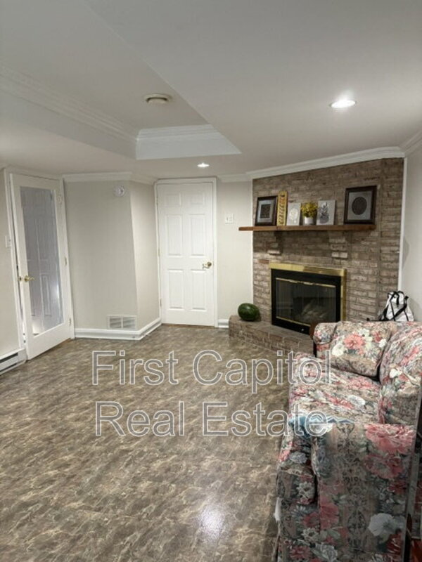 Building Photo - 2860 Southwick Dr