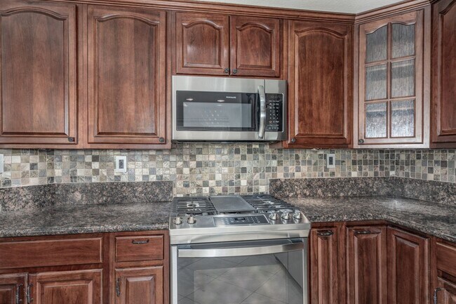 Building Photo - Beautiful Updated Home in Reche Canyon