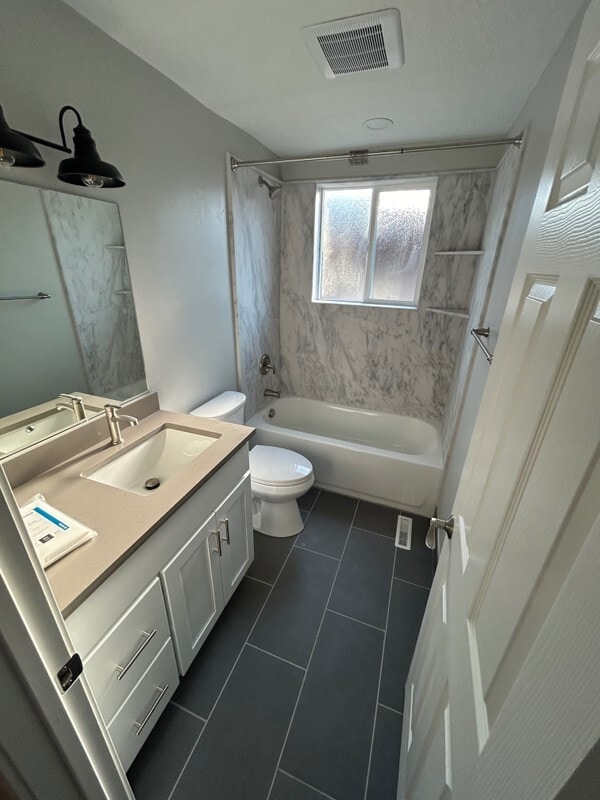 Building Photo - 2536 S 700 E