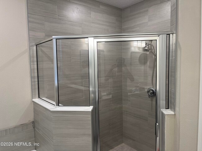 Building Photo - 211 Diamondback Ave