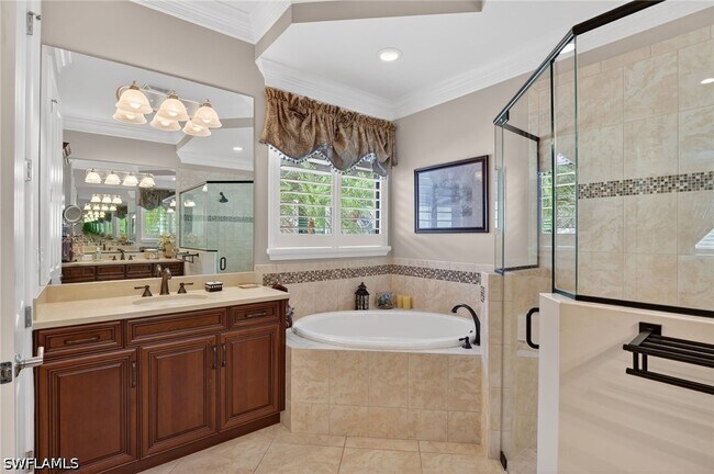 Building Photo - 7352 Lantana Way