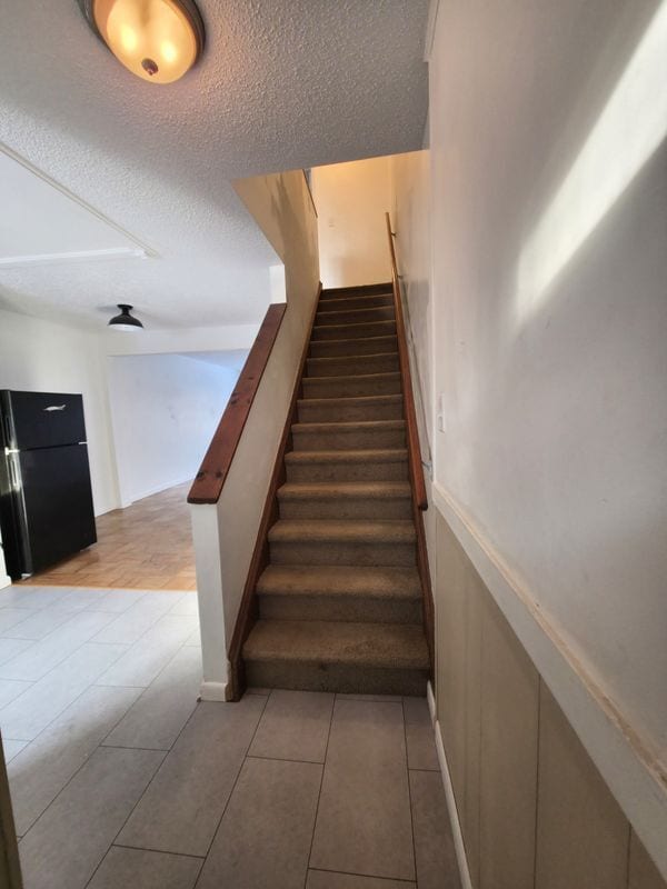 Building Photo - 38 Maxwell Dr