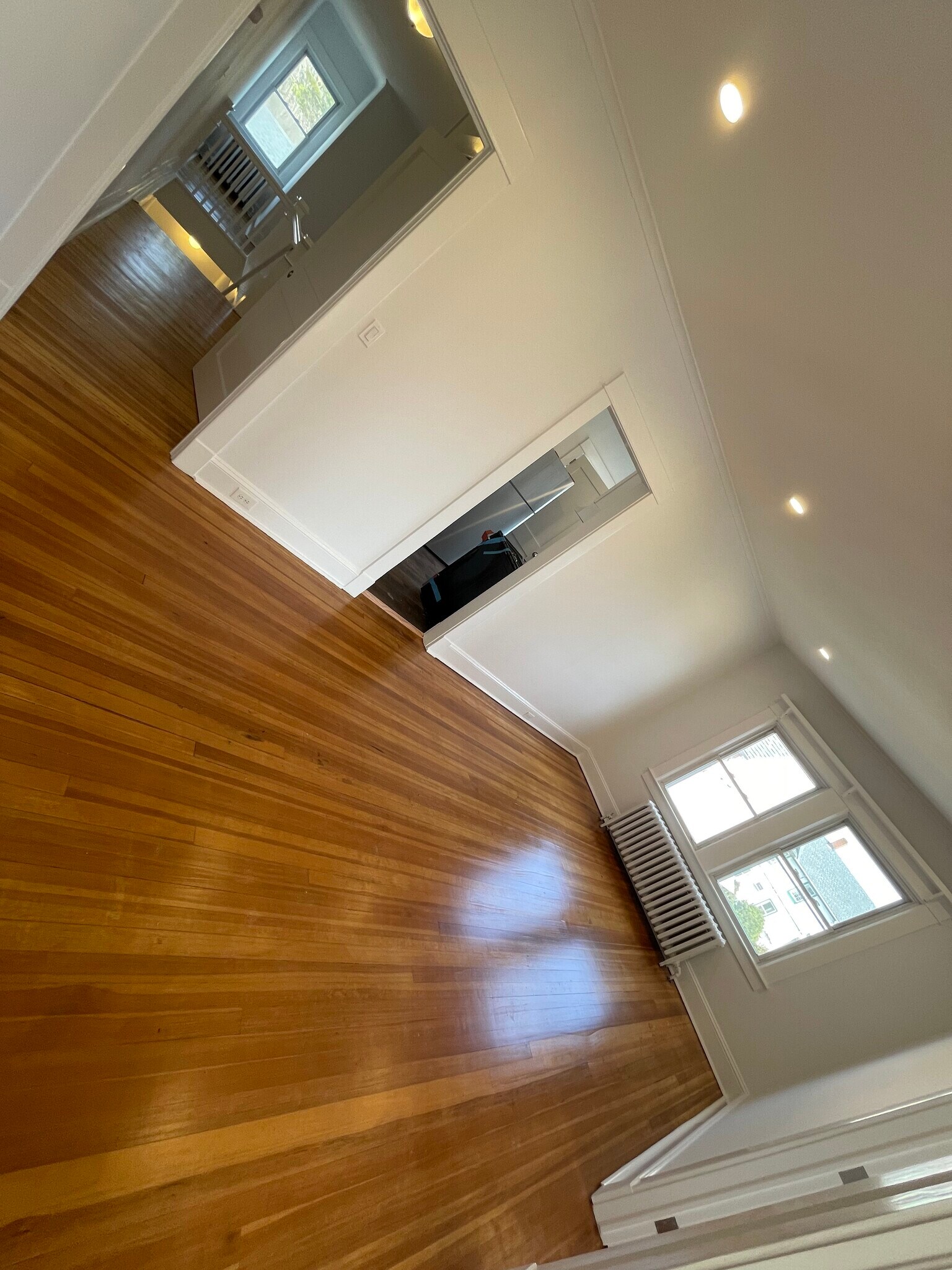 Building Photo - 510 Montauk Hwy