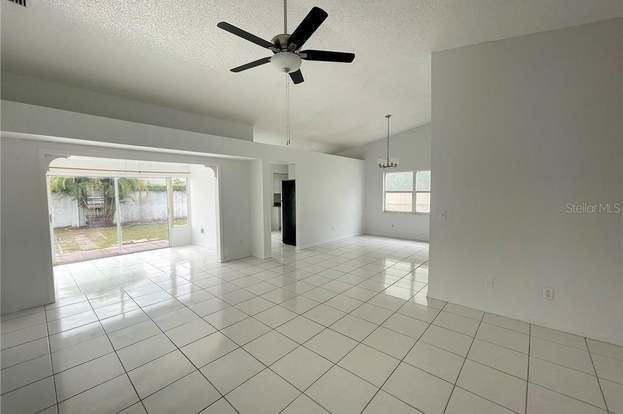 Building Photo - 10033 Cedar Dune Dr