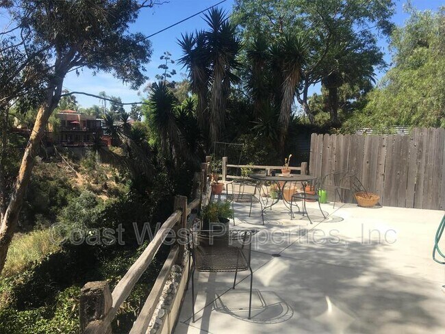 Building Photo - 4566 Maryland St