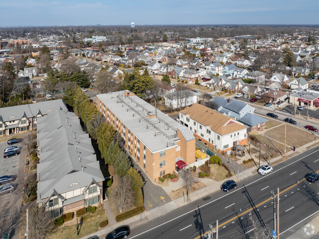 Aerial Photo - 579 Merrick Rd