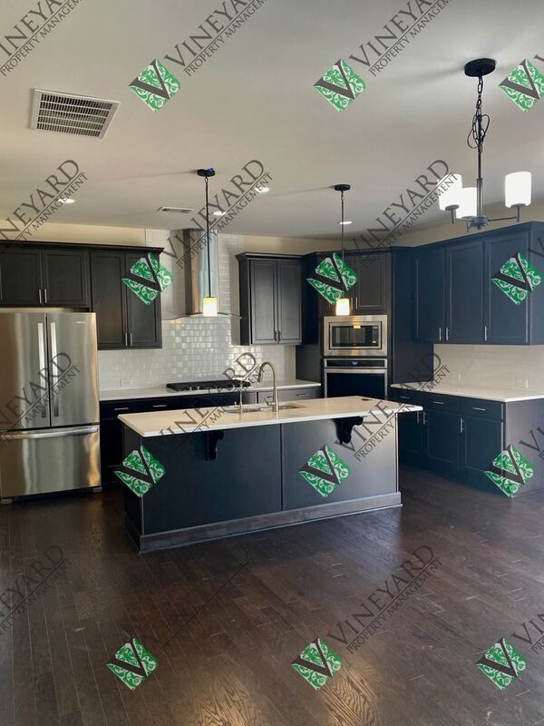 Building Photo - 4530 Seacliff Ct
