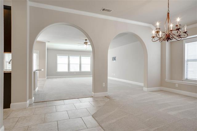 Building Photo - 3215 Clear Springs Dr