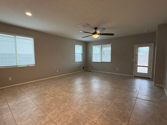 Building Photo - Move-In Ready 4 Bedroom Single Level Home in the Tartesso Community