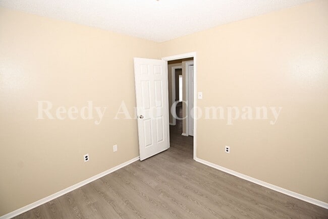 Building Photo - 4178 Brighton Dr