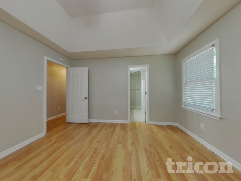 Building Photo - 3272 Greenhill Ct