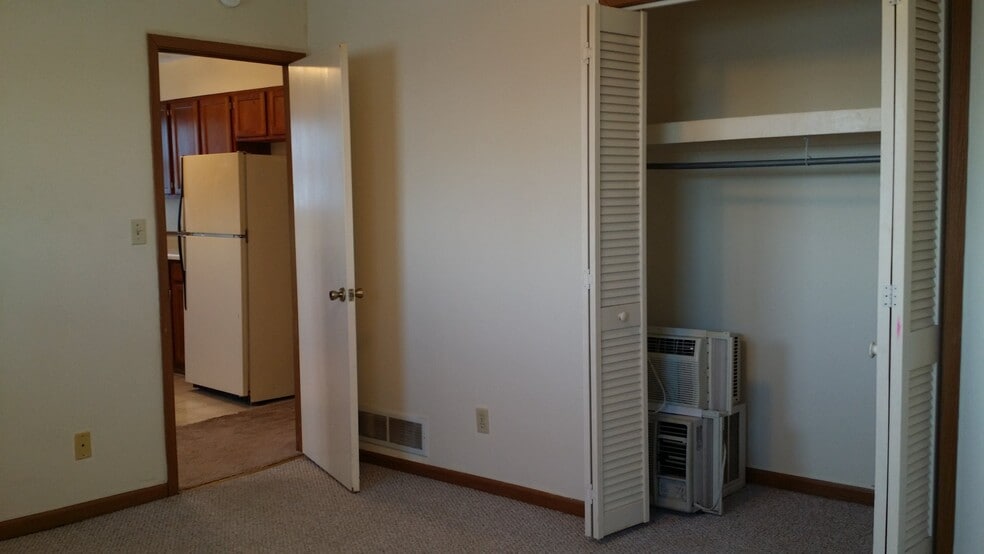 Building Photo - 207 Scammel St