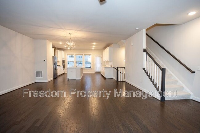 Building Photo - 17137 Branched Oak Rd