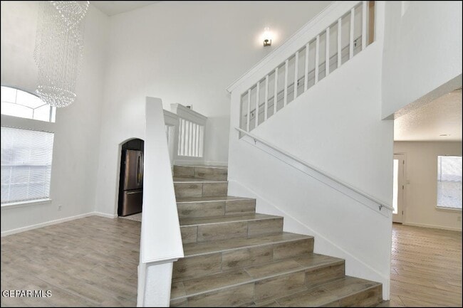 Building Photo - 1603 Villa Del Sol St