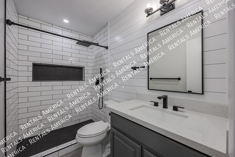 Building Photo - 5205 W Caribbean Ln