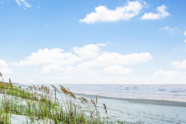 Building Photo - 5930-5A1a A1A S