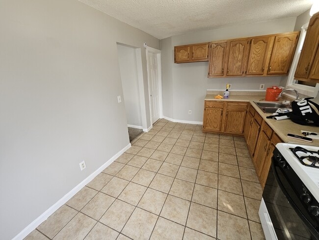 Building Photo - 3979 Gary Ave