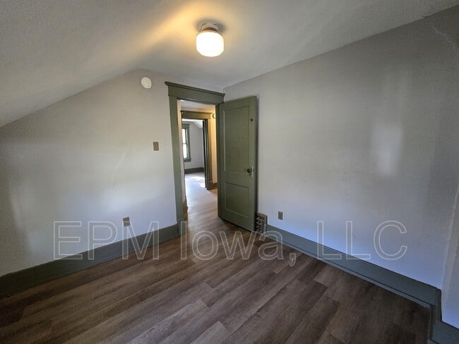 Building Photo - 1125 Ackermant St