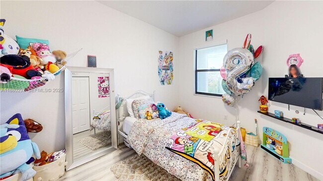 Building Photo - 24902 SW 107th Ave