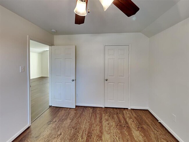 Building Photo - 21927 Saragosa Pond Ln