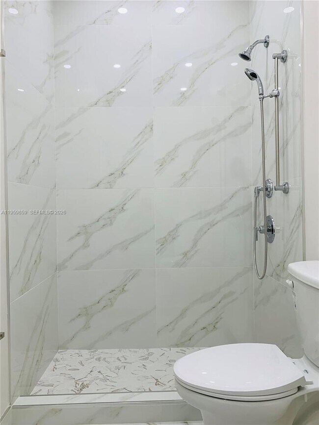 Building Photo - 7050 NW 177th St