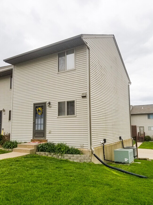 Building Photo - 102 Northridge Dr