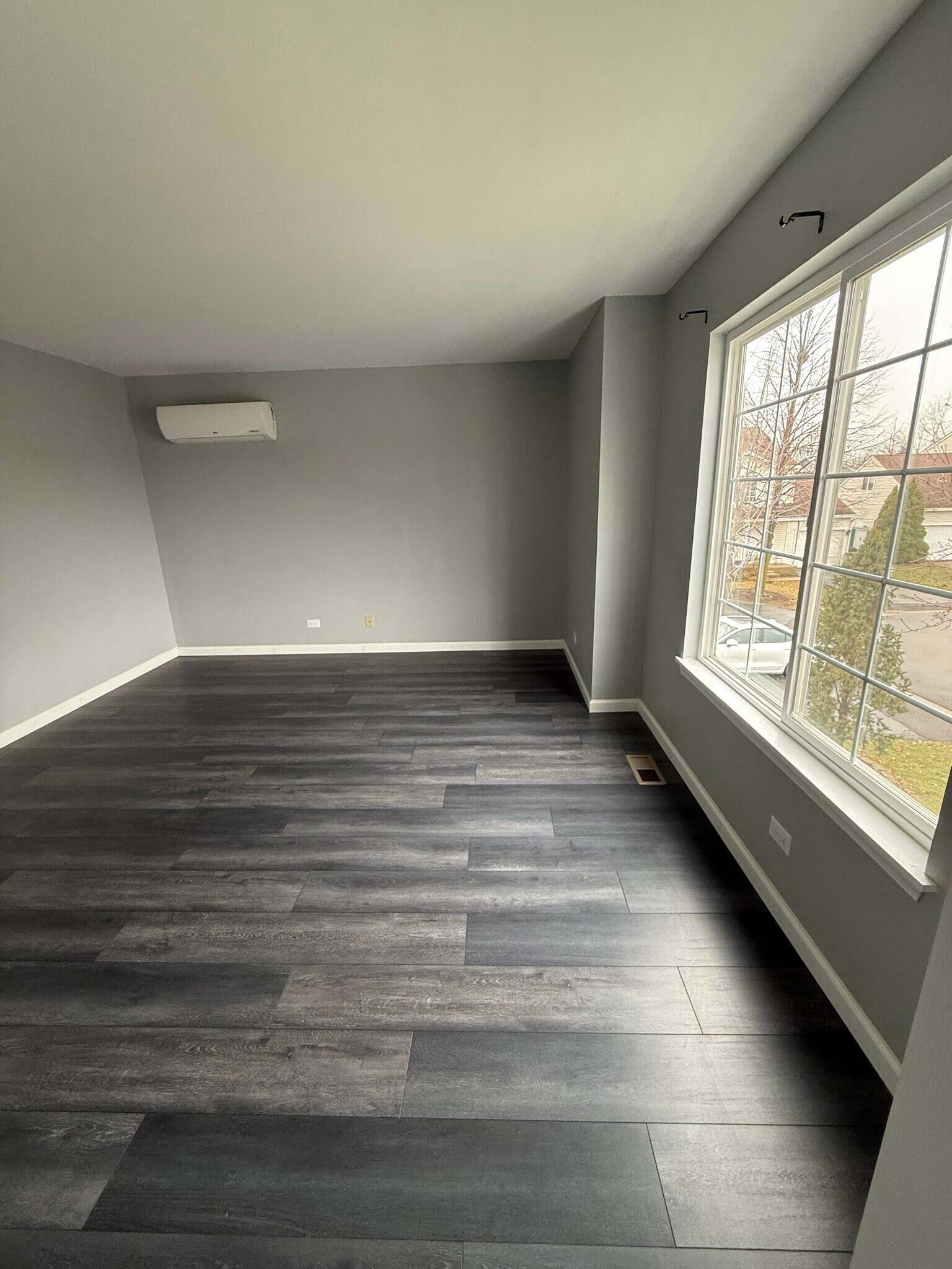 Building Photo - 229 Pembrook Ct