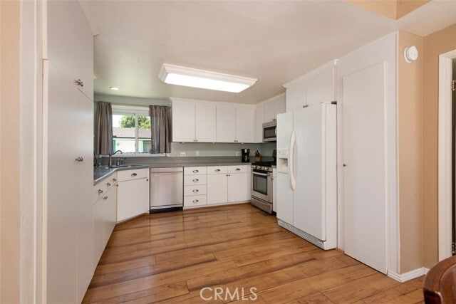 Building Photo - 5675 Westfield St