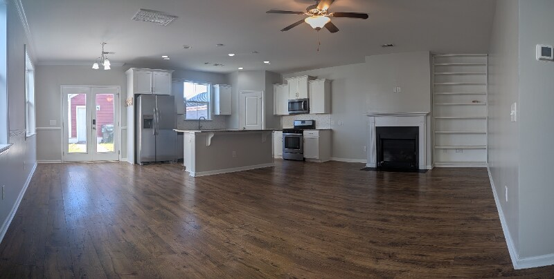 Building Photo - 115 Yorkshire Dr