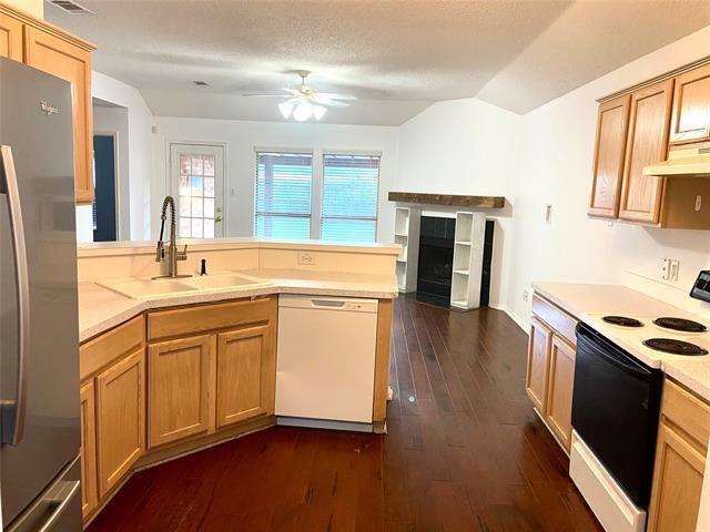Building Photo - 9088 Brushy Creek Trail