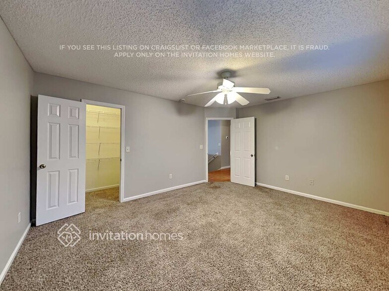 Building Photo - 12162 Autumn Sunrise Dr