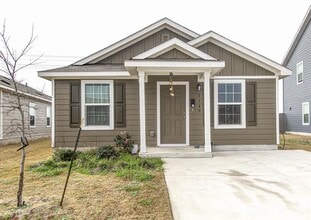 Building Photo - 1145 Catfish Ln