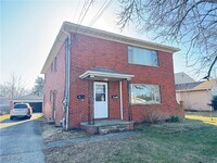 Building Photo - 463 Treeside Dr