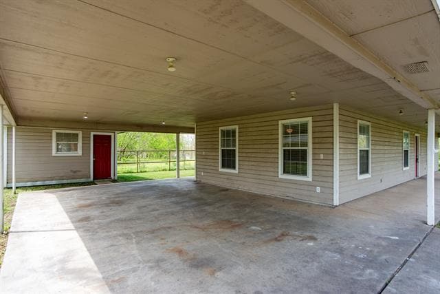 Building Photo - 3311 E FM 813