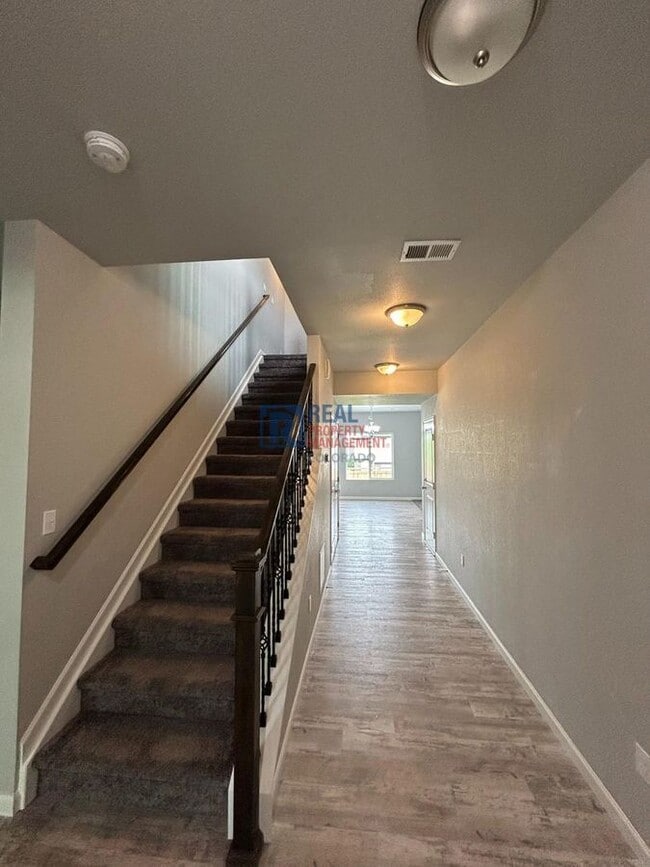 Building Photo - 2909 Quartz Pl