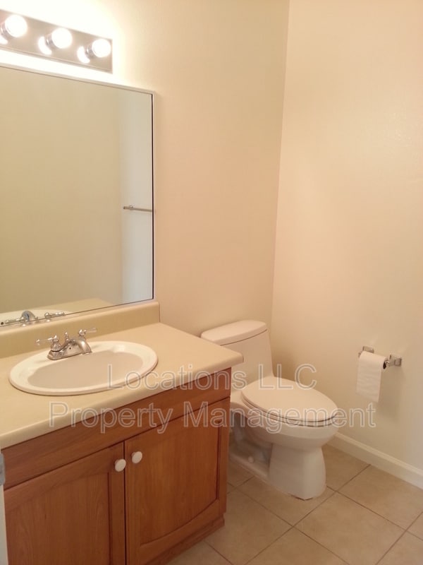 Building Photo - 94-1005 Kaamea Street