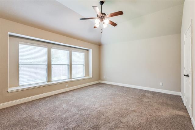 Building Photo - 1722 Sherwood Dr
