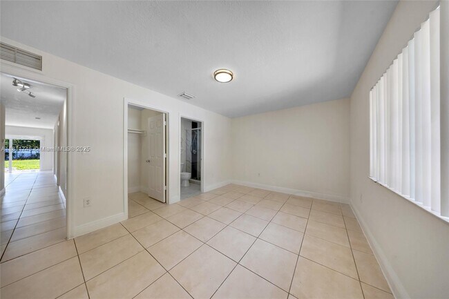 Building Photo - 4519 NW 163rd St