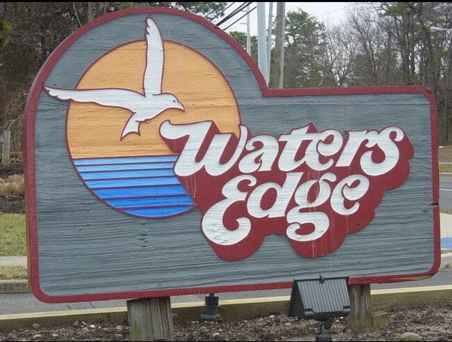 Building Photo - 1518 Waters Edge Dr