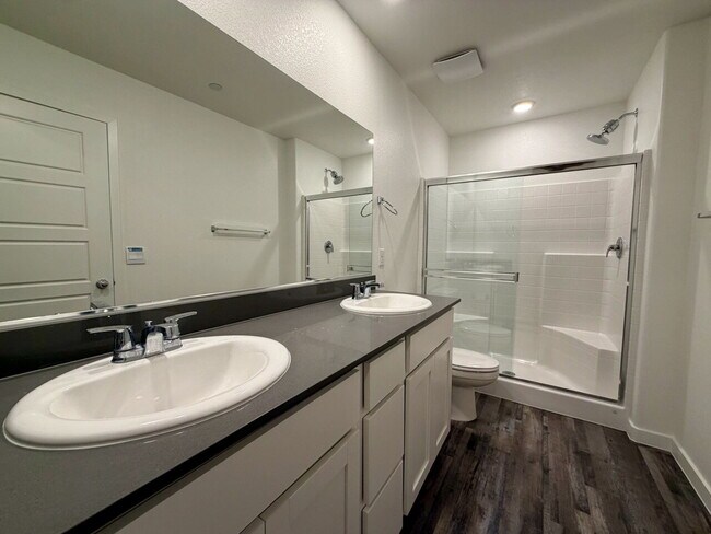 Building Photo - 2026 BRAND NEW 3 BED 2.5 BATH 2 CAR GARAGE TOWNHOUSE W/ LOFT, SOFTENER, RO FILTER, EV CHARGER & O...